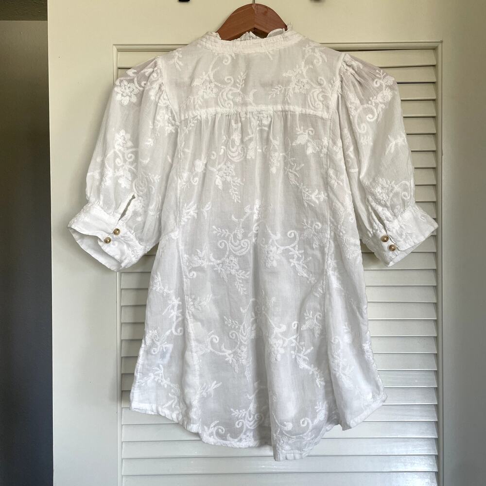 Anthropologie Akemi + Kin White Cotton Embroidered Puff Sleeve Blouse XS Boho - Picture 5 of 10